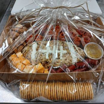 Barley & Vine - We ordered this Football Game Day custom made tray from Barley & Vine & the guys loved it! - Pubs Near Me - Flint, Michigan Barley & Vine - We ordered this Football Game Day custom made tray from Barley & Vine & the guys loved it! - Pubs Near Me - Flint, Michigan