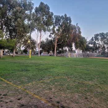 Rosewood Park - Parks Near Me - Commerce, California Rosewood Park - Parks Near Me - Commerce, California