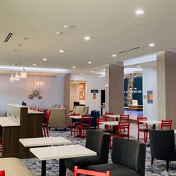 La Quinta Inns and Suites Red Oak - Property amenity
