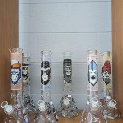 Pete's Smoke Shop & Middle East Feast