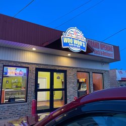 Woo Woo's Barbecue - Outside