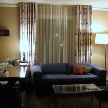 Hotel Ändra Seattle - MGallery Collection - living room facing west - Hotels Near Me - Seattle, Washington Hotel Ändra Seattle - MGallery Collection - living room facing west - Hotels Near Me - Seattle, Washington