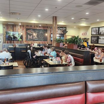 The Big Biscuit - Dining room. - Breakfast & Brunch Near Me - Springfield, Missouri