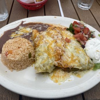 Las Placitas - Enchiladas - Salvadoran Near Me - Washington, DC, District of Columbia Las Placitas - Enchiladas - Salvadoran Near Me - Washington, DC, District of Columbia
