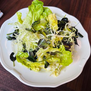 Le Crocodile - Side Salad - French Near Me - Brooklyn, New York