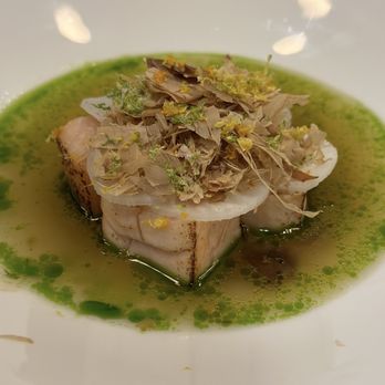 Lucie - Salmon and bonito flakes and vegetarian broth - French Near Me - Toronto, Ontario Lucie - Salmon and bonito flakes and vegetarian broth - French Near Me - Toronto, Ontario