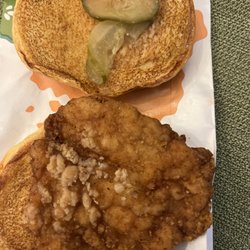McDonald's - McDonalds 1 Pickle Crispy Chicken Sandwich Meal