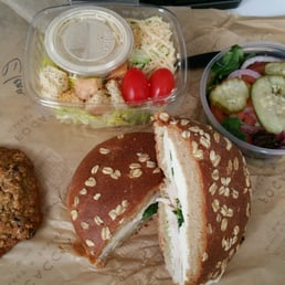 Hot sandwich box: Roasted turkey sandwich on wheat with fresh mozzarella & basil, Mini caesar salad, Cookie - Oatmeal raisin Hot sandwich box: Roasted turkey sandwich on wheat with fresh mozzarella & basil, Mini caesar salad, Cookie - Oatmeal raisin