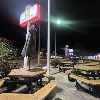 Twistee Treat - Outside - seating area - Ice Cream & Frozen Yogurt Near Me - St. Pete Beach, Florida Twistee Treat - Outside - seating area - Ice Cream & Frozen Yogurt Near Me - St. Pete Beach, Florida