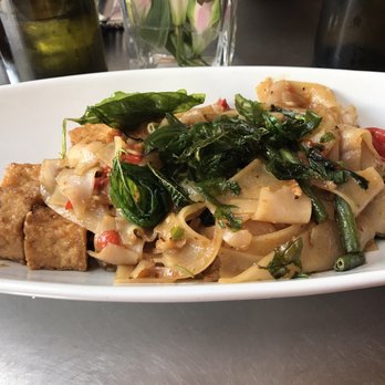Thai District - Mint Noodles, Kee Mao Noodles, Spicy Noodles. With fried tofu. $10: - Thai Near Me - Long Beach, California Thai District - Mint Noodles, Kee Mao Noodles, Spicy Noodles. With fried tofu. $10: - Thai Near Me - Long Beach, California