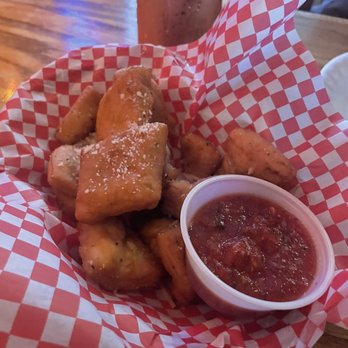 Gobbie's Sports Pub & Eatery - Nuggets come with the pizza. Bland, fried dough but marinara was good. - Sports Bars Near Me - Galena, Illinois Gobbie's Sports Pub & Eatery - Nuggets come with the pizza. Bland, fried dough but marinara was good. - Sports Bars Near Me - Galena, Illinois