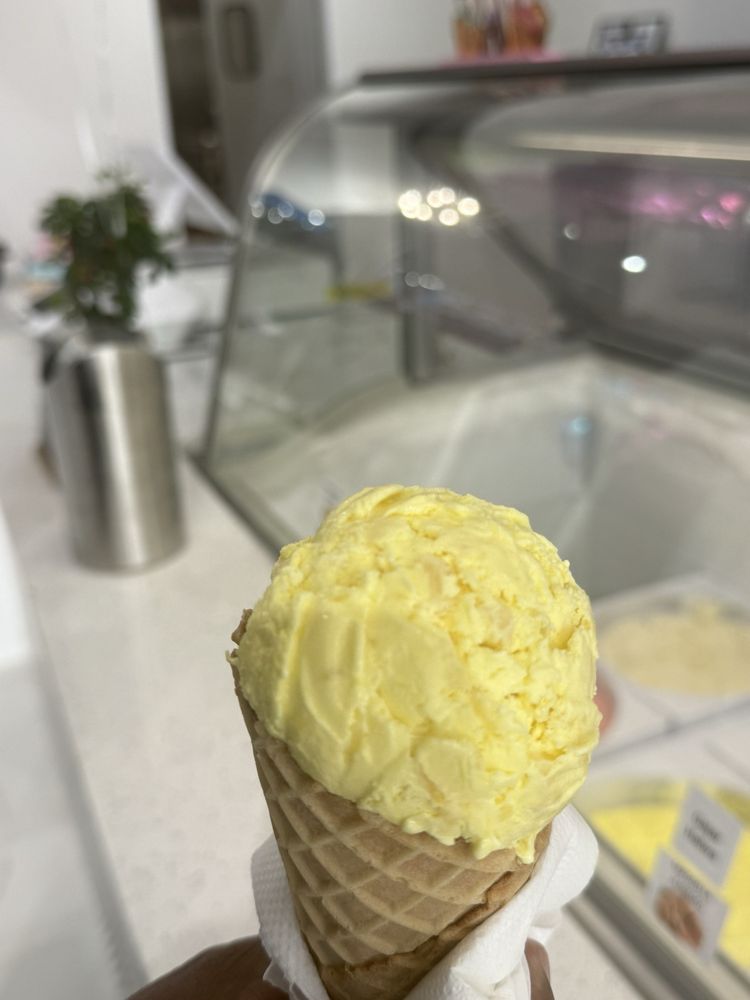 Ked’s Ice Cream, Waffles & Crepes