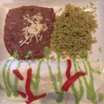 Cantina Laredo - Chicken Fajita Burrito - Mexican Near Me - Jacksonville, Florida Cantina Laredo - Chicken Fajita Burrito - Mexican Near Me - Jacksonville, Florida
