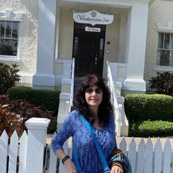 The Weatherstation Inn - Front of Hotel.
