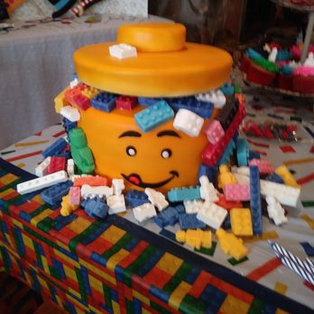 Just Grandmas Cakes - a cake made to look like legos - Custom Cakes Near Me Just Grandmas Cakes - a cake made to look like legos - Custom Cakes Near Me