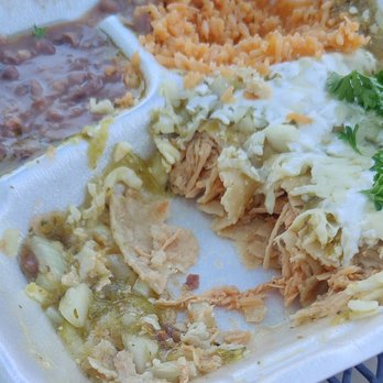 Amuzgo Mexican Cuisine - Chicken enchilada (green) - Mexican Near Me - Algonquin, Illinois Amuzgo Mexican Cuisine - Chicken enchilada (green) - Mexican Near Me - Algonquin, Illinois