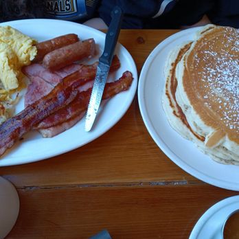 The Southern Cafe - Lumberjack breakfast - Southern Near Me - Roselle, Illinois The Southern Cafe - Lumberjack breakfast - Southern Near Me - Roselle, Illinois
