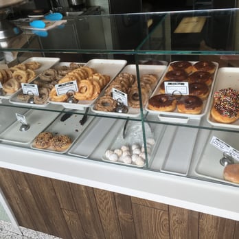 Kettle Glazed Doughnuts - Donuts Near Me - Hollywood, California