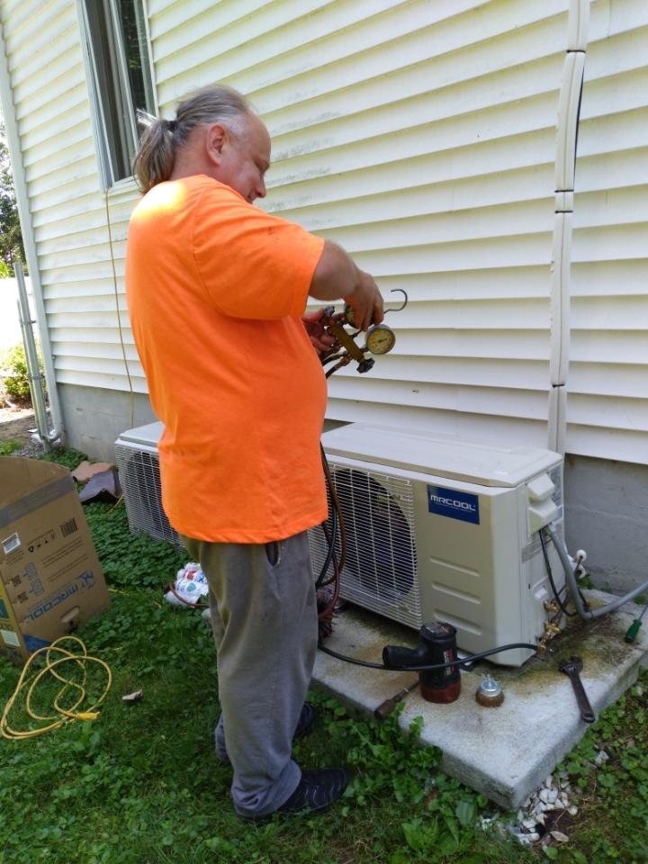 Slide of HVAC Solutions CT