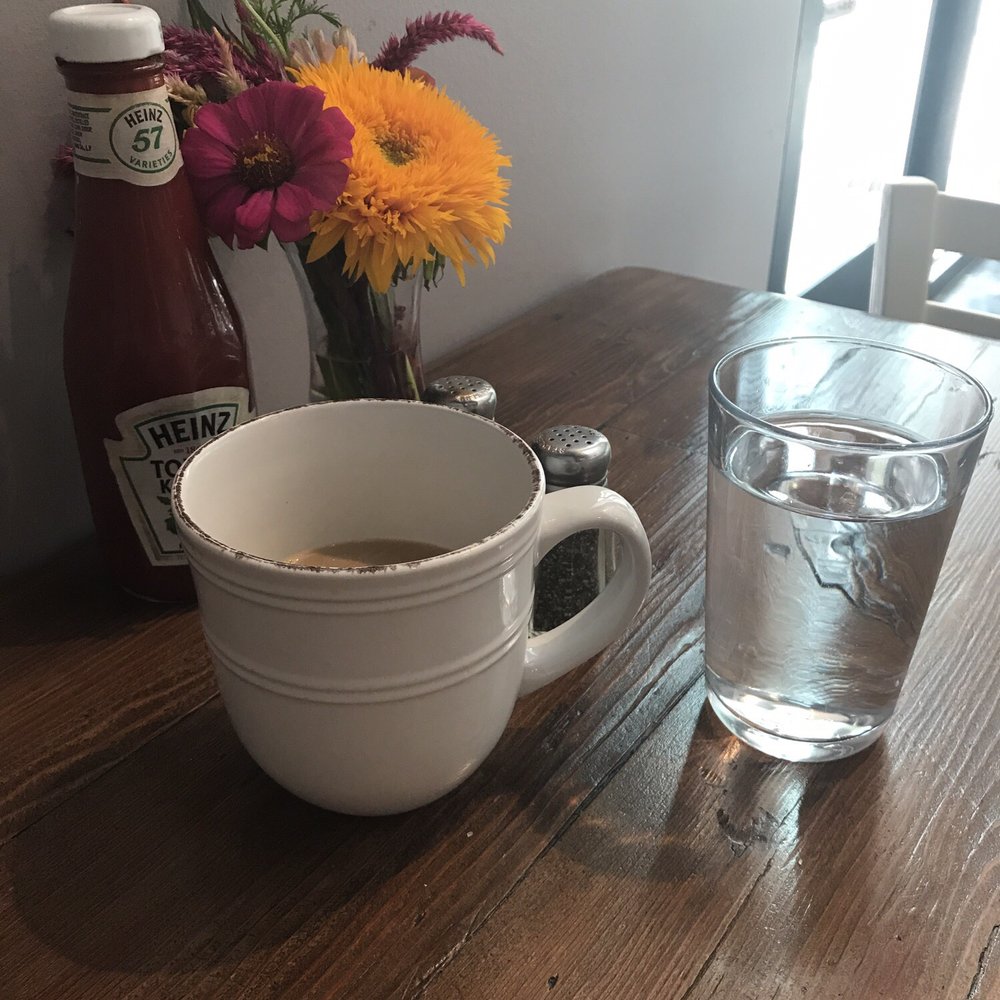 Breakaway Cafe - Cute table set ups - Coffee & Tea Near Me - Chapel Hill, North Carolina Breakaway Cafe - Cute table set ups - Coffee & Tea Near Me - Chapel Hill, North Carolina