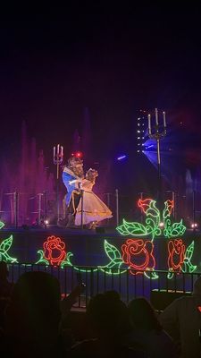 Fantasmic! by null