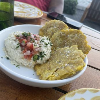 Amara at Paraiso - Smoked Fish Dip with fried plantain patties - Latin American Near Me - Miami, Florida Amara at Paraiso - Smoked Fish Dip with fried plantain patties - Latin American Near Me - Miami, Florida