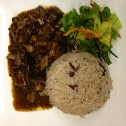 Da House Of Jerk - Oxtail dinner..yumm :)