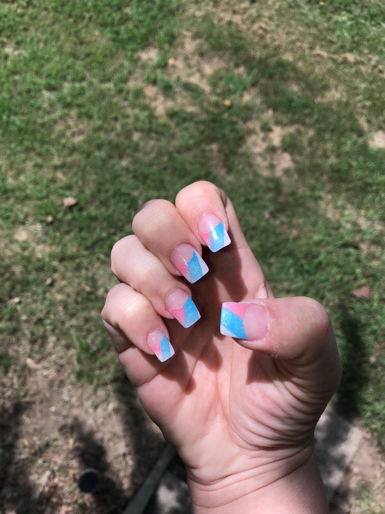 Solar Nails Logo