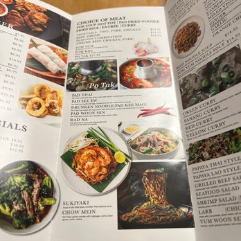 Boun Thai Kitchen - Salad Near Me - Paradise, Nevada