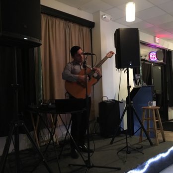 La Guitarra con Sazon - Live music - Latin American Near Me - Houston, Texas La Guitarra con Sazon - Live music - Latin American Near Me - Houston, Texas