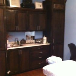 Cuttin' Up - Massage room.