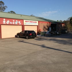 Brookfield Produce & Pet Pavillion