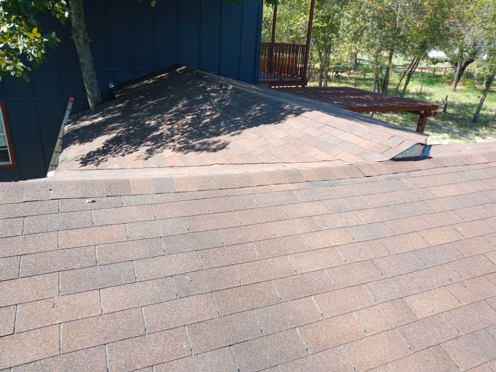 Slide of J R Martinez Roofing and Remodeling