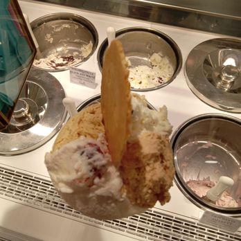 Marave Gelateria & Cioccolateria - Four scoop Gelato - Chocolatiers & Shops Near Me Marave Gelateria & Cioccolateria - Four scoop Gelato - Chocolatiers & Shops Near Me