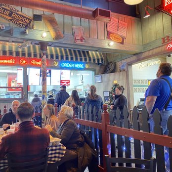 Portillo's & Barnelli's Niles - Hot Dogs Near Me - Niles, Illinois