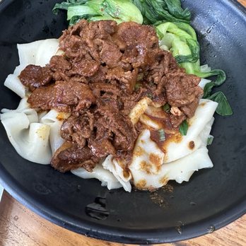 QQ Noodle - Hot oil noodles. - Chinese Near Me - Cupertino, California