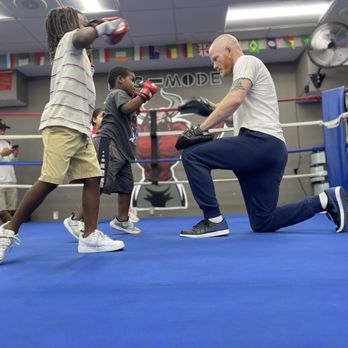 Rec-Mode Fitness & Boxing - Mitt work - Boxing Near Me - Silver Spring, Maryland Rec-Mode Fitness & Boxing - Mitt work - Boxing Near Me - Silver Spring, Maryland
