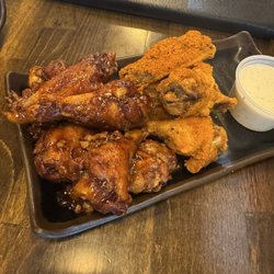 Mike’s Beer Bar - Wings