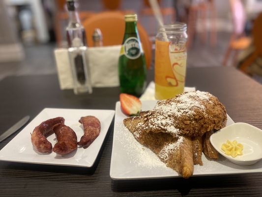 Mango Mangeaux: A Simply Panache Bistro by null