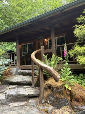 Copper Creek Inn Restaurant & Lodging by null