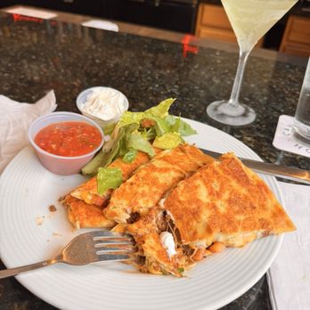 Canadian Honker - Quesadilla and gimlet - Breakfast & Brunch Near Me - Rochester, Minnesota Canadian Honker - Quesadilla and gimlet - Breakfast & Brunch Near Me - Rochester, Minnesota