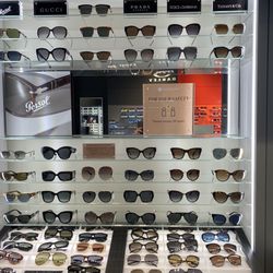 Sunglass Hut
