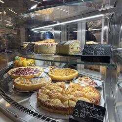 Fair Trade Shop - Kuchenauswahl