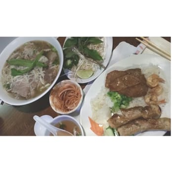 Pho Lu - Pho and rice plate with eggroll, beef, and shrimp - Vietnamese Near Me - Garden Grove, California