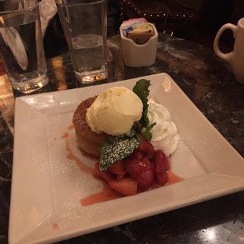 Grand Lux Cafe - Butter cake - American Near Me - Paramus, New Jersey