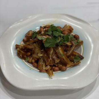 Chef Xiong Kitchen - Chilly Oil Pig Ears - Szechuan Near Me - San Francisco, California Chef Xiong Kitchen - Chilly Oil Pig Ears - Szechuan Near Me - San Francisco, California