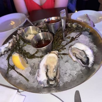 Oscar's Steakhouse - Steakhouses Near Me - Las Vegas, Nevada