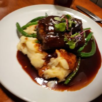 Lemon Grove Bistro - Beef shortrib - American Near Me - Lemon Grove, California