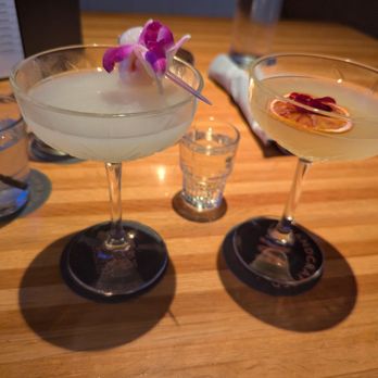 Moxies - The drinks are called pornstar which is on the right and then a lychee martini - Cocktail Bars Near Me - Houston, Texas