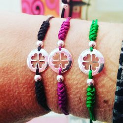 Mercado de la Plata - Pulseritas trebol de la suerte, en plata de ley